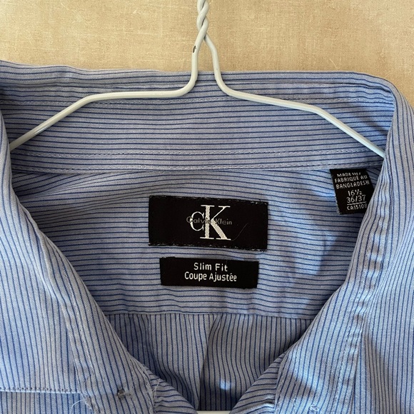 CALVIN KLEIN thin stripe button down shirt - Picture 3 of 4